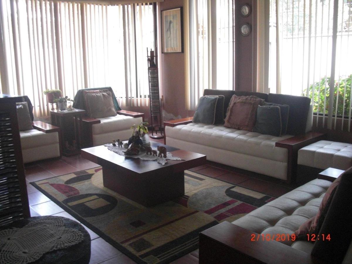 Quinta La Gardenia Hotel Puembo Bagian luar foto